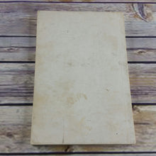 Load image into Gallery viewer, Vintage Cookbook Paul C Bragg Four Generation Health Food Cook Book and Menus 1941 Paperback Book - At Grandma&#39;s Table