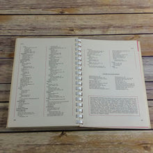 Load image into Gallery viewer, Vintage Sorority Cookbook Beta Sigma Phi International Gourmet 1973 Fav Recipes - At Grandma&#39;s Table