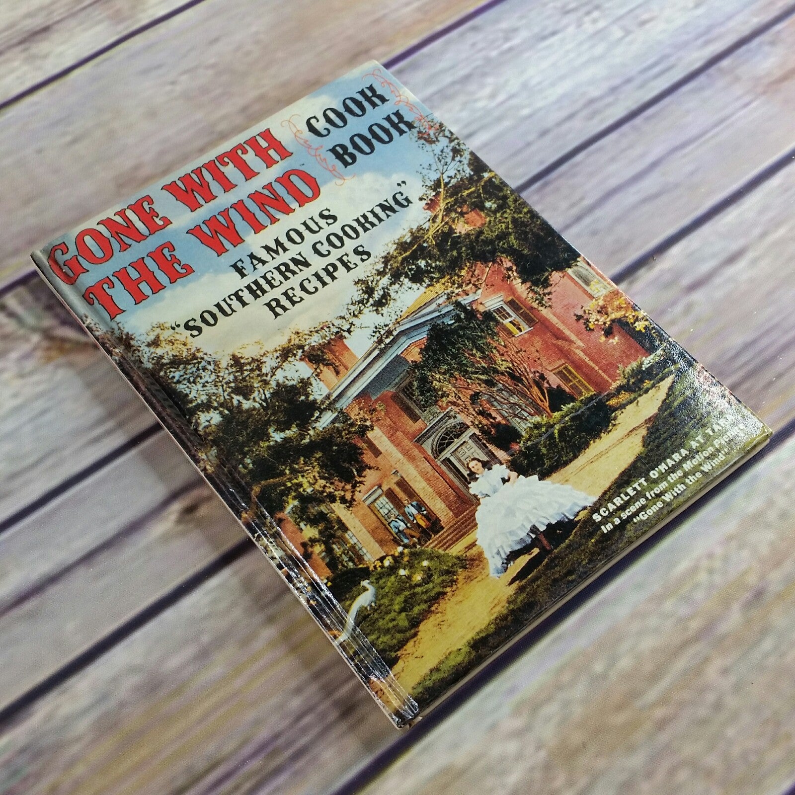 Vintage Cookbook Gone With The Wind Cook Book Hardcover 1991 Famous Southern Cooking Recipes - At Grandma's Table