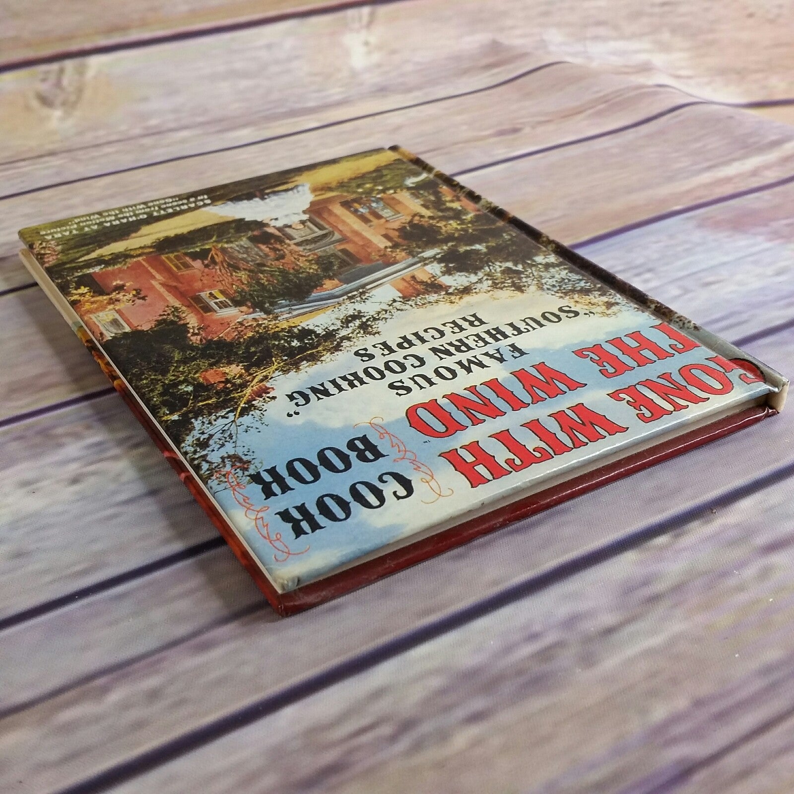 Vintage Cookbook Gone With The Wind Cook Book Hardcover 1991 Famous Southern Cooking Recipes - At Grandma's Table