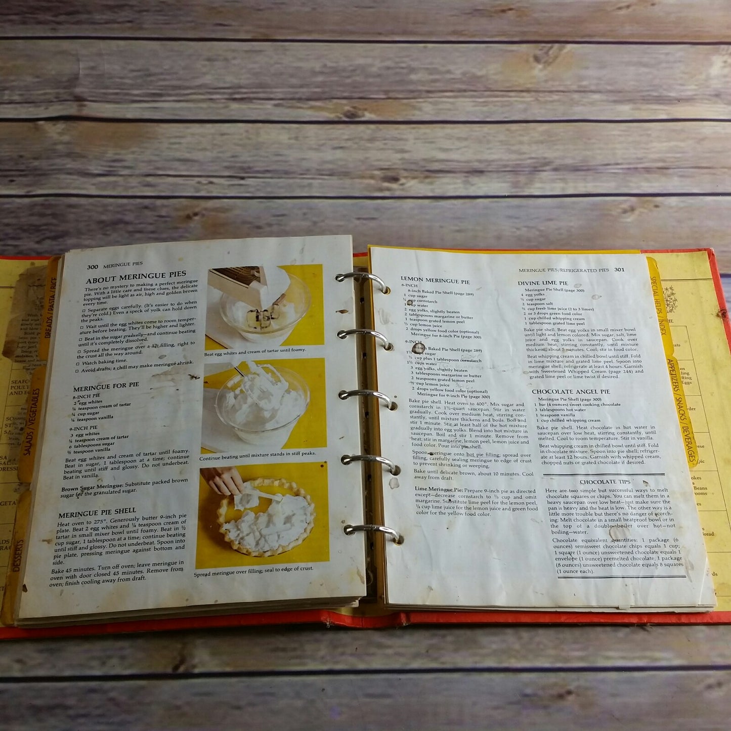 Vintage Cookbook Betty Crocker Recipes 1980s 5 Ring Binder Cook Book Golden Press