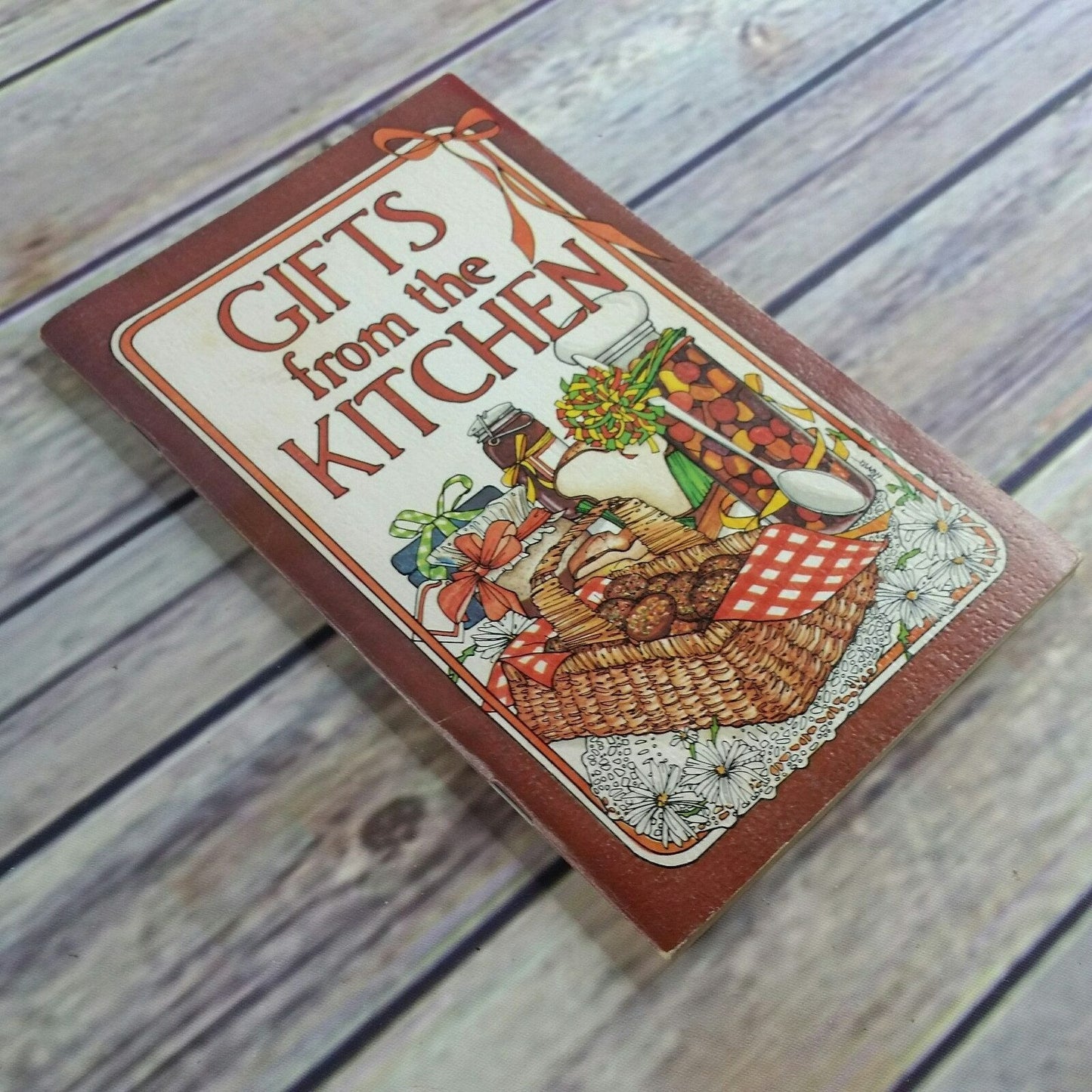 Vintage Cookbook Gifts from the Kitchen Irena Chalmers 1979 Recipes Potpourri Press Paperback Booklet