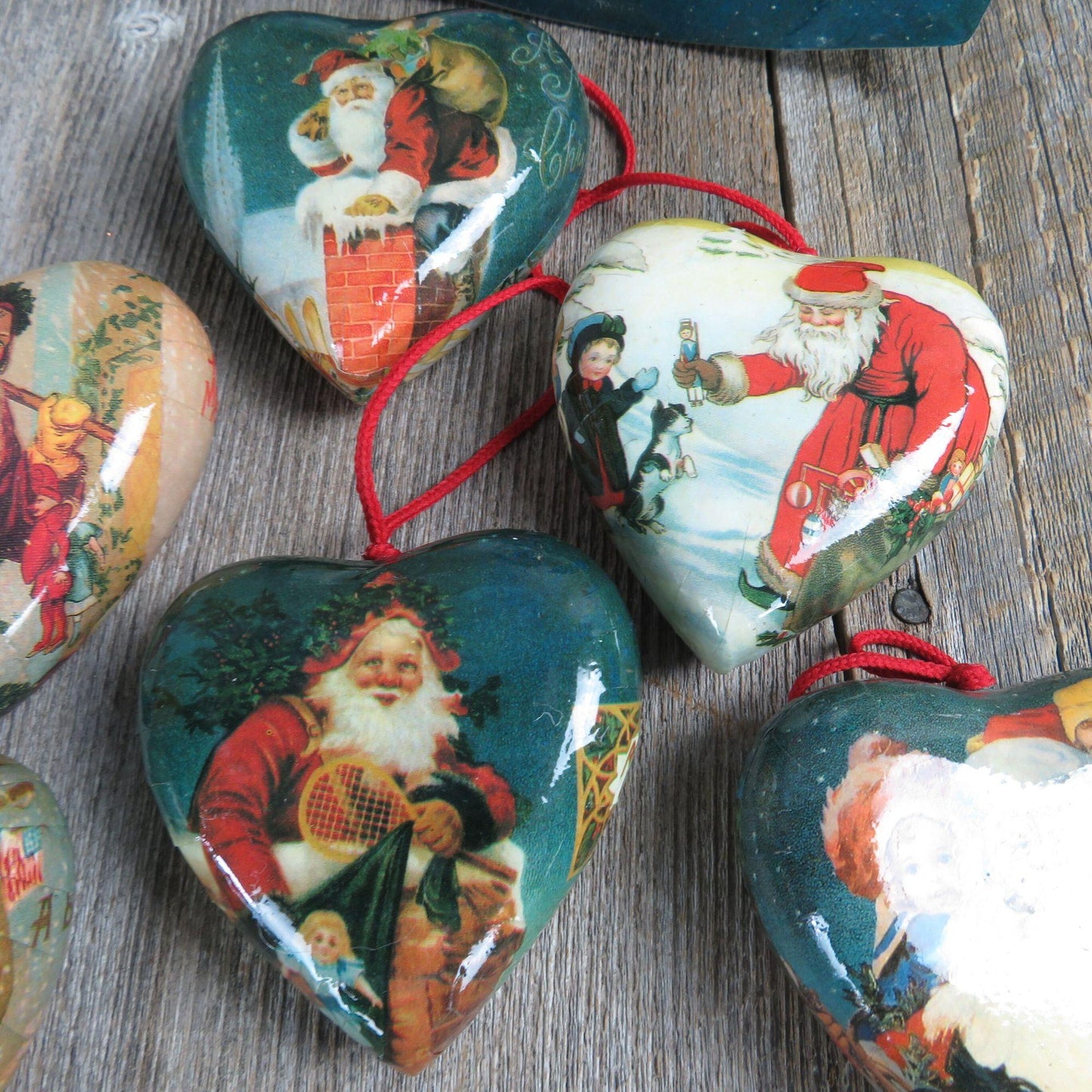 Vintage Heart Shaped Paper Mache Ornament Set Victorian Santa Claus Heart Boxed Decoupage Christmas