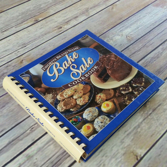 Favorite Brand Name Bake Sale Cookbook Recipes Hardcover 1990s Cooking Baking Chex Hunts Smuckers Pillsbury Hellmanns Dole