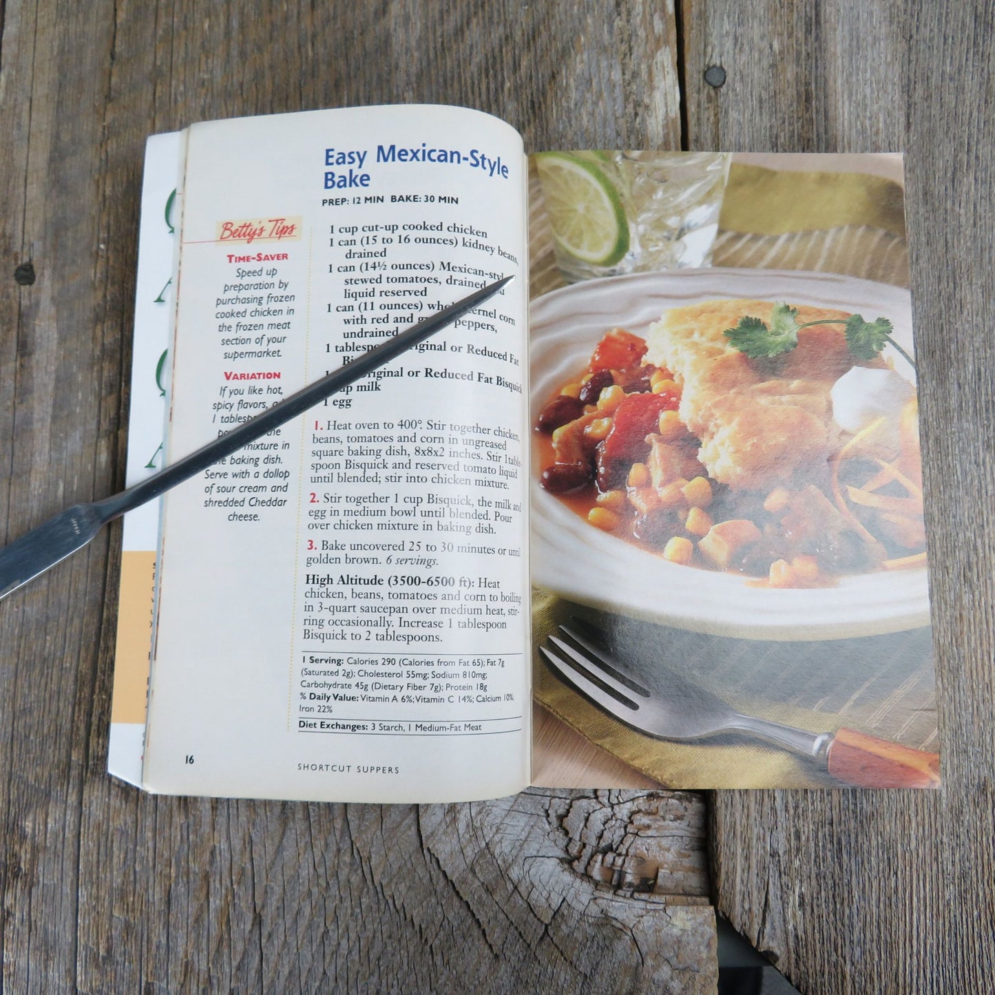 Bisquick Pamphlet Cookbook Make Dinner EAsy Booklet 2000 Paperback Shortcut Suppers Fall Recipes General Mills