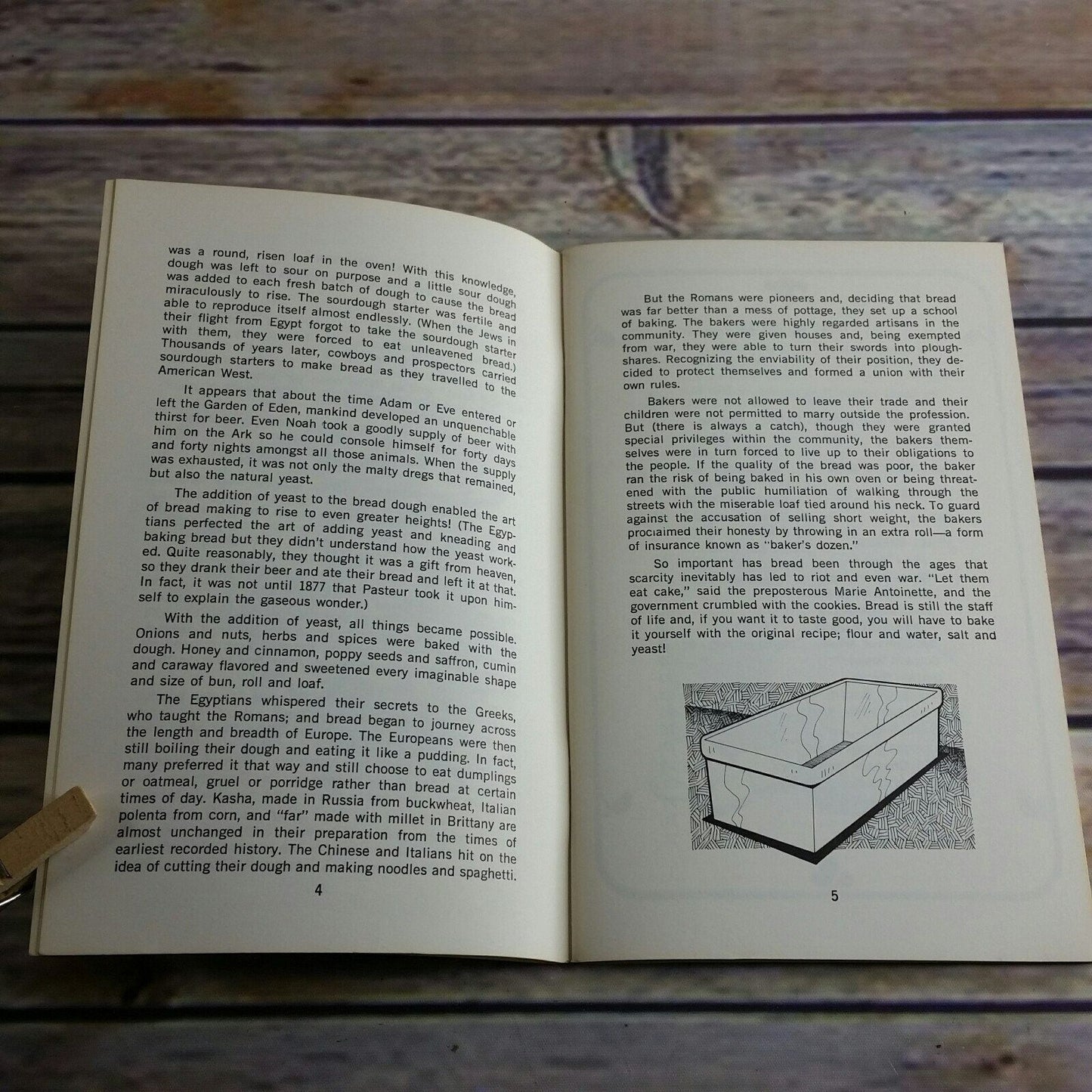 Vintage Cookbook Bread Book Susan Wright 1972 Potpourri Press B. Penny Paperback Booklet Bread Recipes