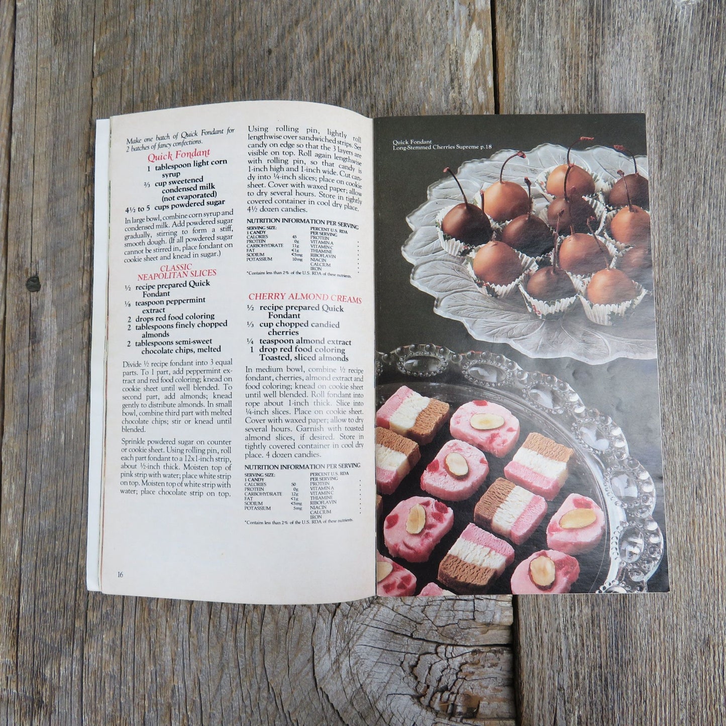 Holiday Classic III Cookbook Pillsbury Christmas Recipes Desserts Paperback Booklet 1984 Grocery Store Pamphlet