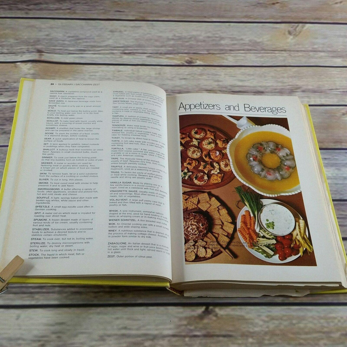 Vintage Cookbook The New Pillsbury Family Cookbook Recipes 1973 Hardcover Book NO Dust Jacket