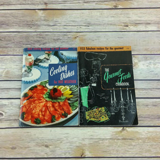 Vintage Cookbooks Lot of 2 Culinary Arts Institute Gourmet Foods Cooling Dishes Paperback Booklets