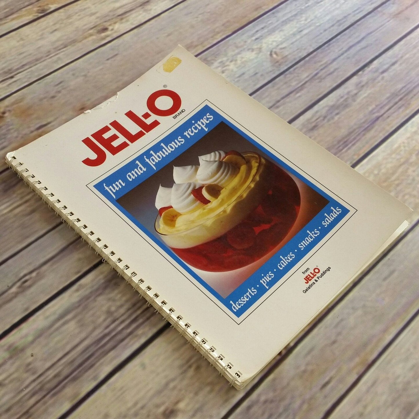 Vintage Jello Cookbook Recipes 1990 Spiral Bound Desserts Pies Cakes Snacks Salads General Foods