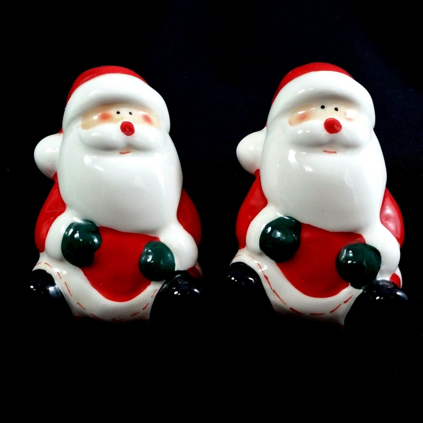 Santa Claus Salt Pepper Shakers Christmas Holiday Sitting Ceramic Decorations - At Grandma's Table