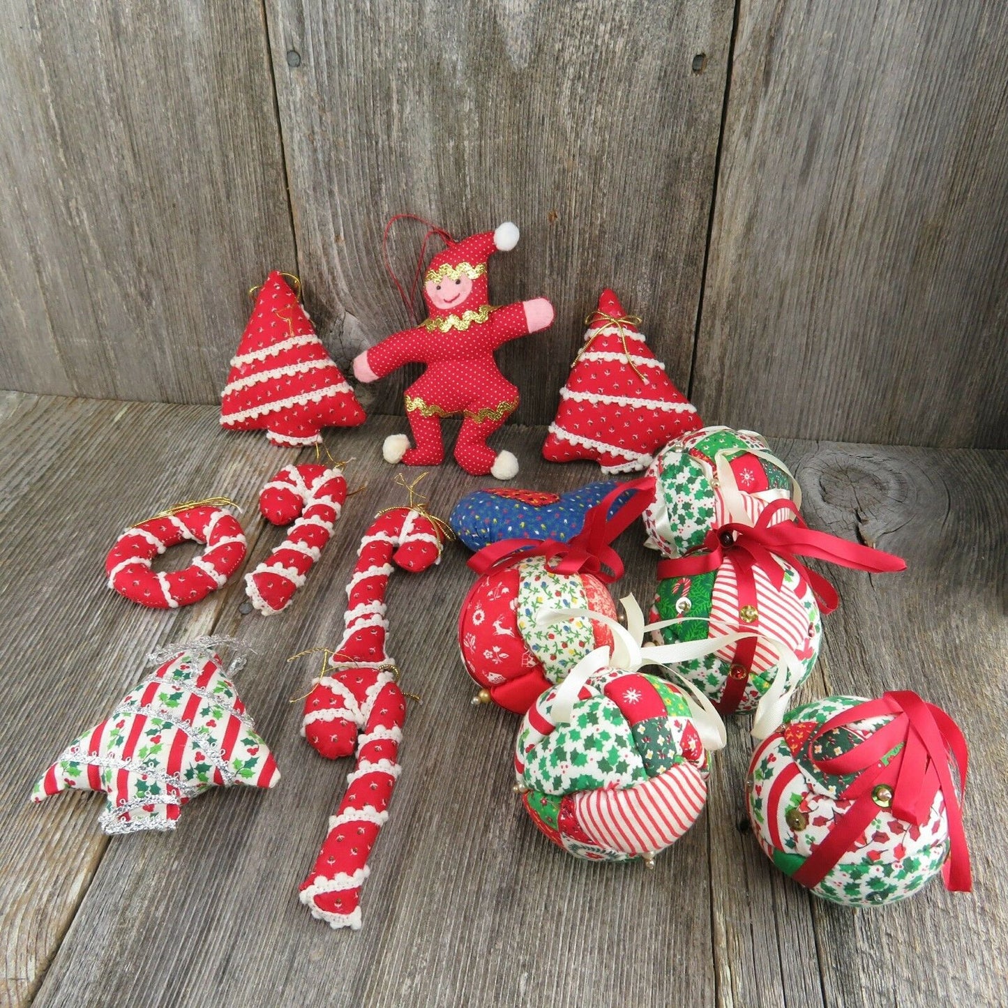 Vintage Christmas Fabric Tree Ornaments Ball Quilt Stuffed Rustic Country Candy - At Grandma's Table