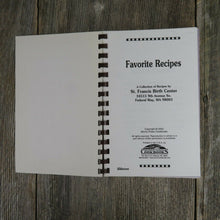 Load image into Gallery viewer, Washington State Cookbook St Francis Family Birth Center Federal Way Recipes - At Grandma&#39;s Table