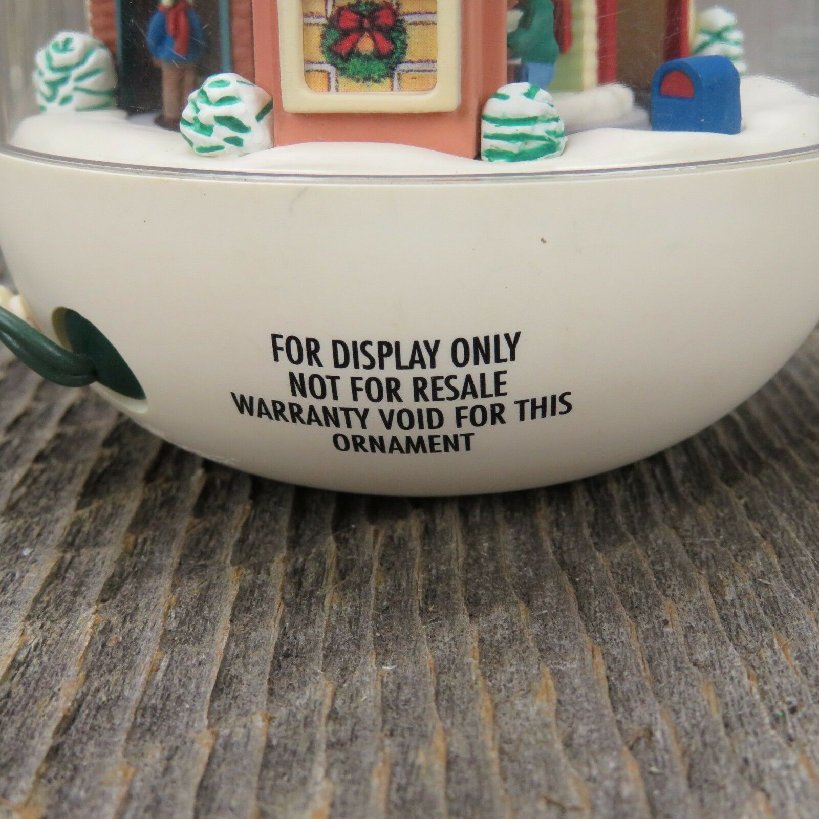 Last Minute Shopping Ornament Hallmark Kringle Town Christmas Magic Light VIDEO - At Grandma's Table