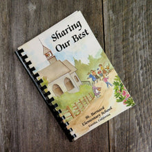 Load image into Gallery viewer, Vintage California Cookbook Eureka St. Bernard Catholic Elementary School 1998 - At Grandma&#39;s Table