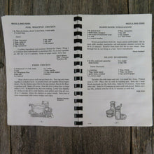 Load image into Gallery viewer, Vintage California Cookbook Eureka St. Bernard Catholic Elementary School 1998 - At Grandma&#39;s Table