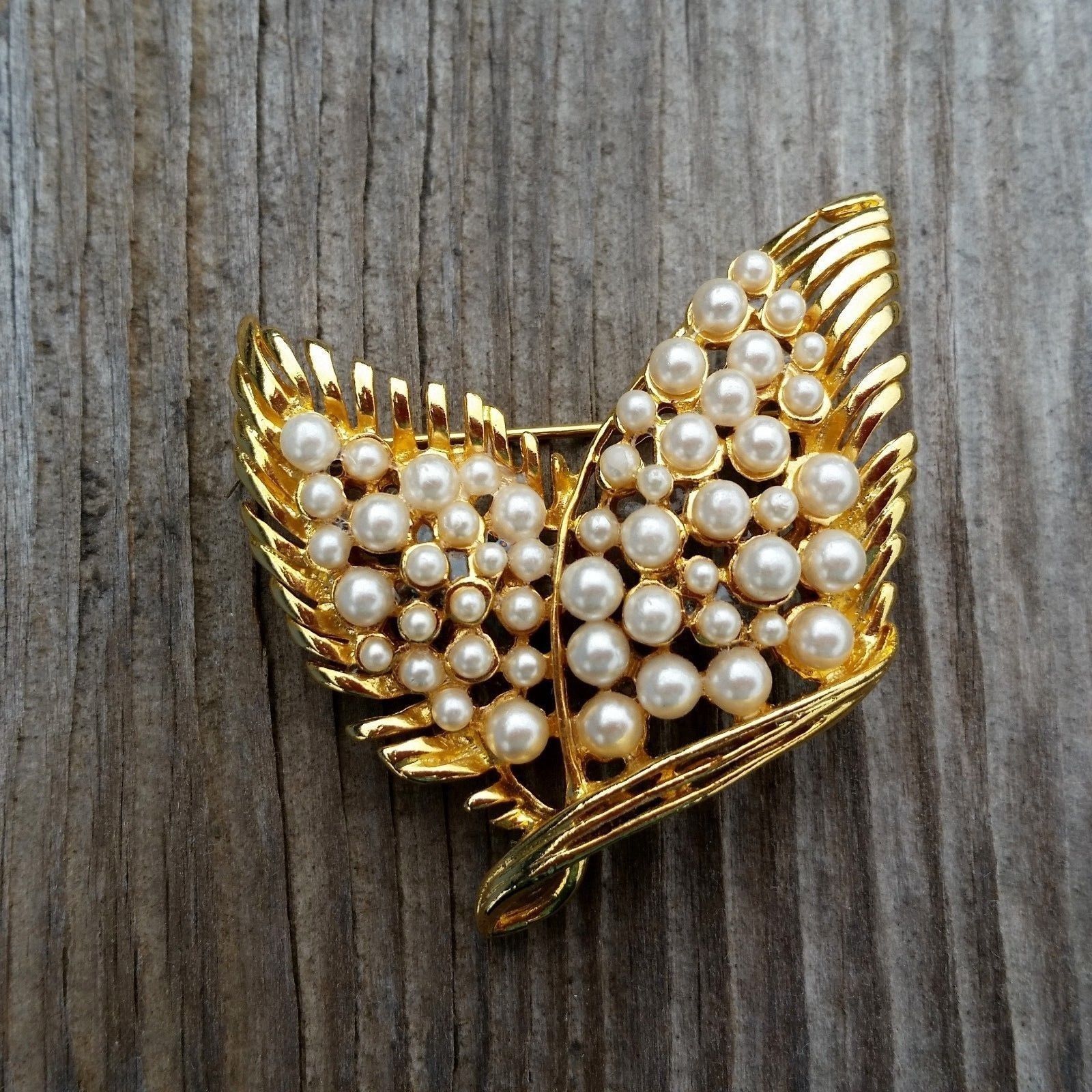 Vintage Leaves Brooch Pin Gold Tone Pearl Beaded Butterfly Wings Thanksgiving Jewelry - At Grandma's Table