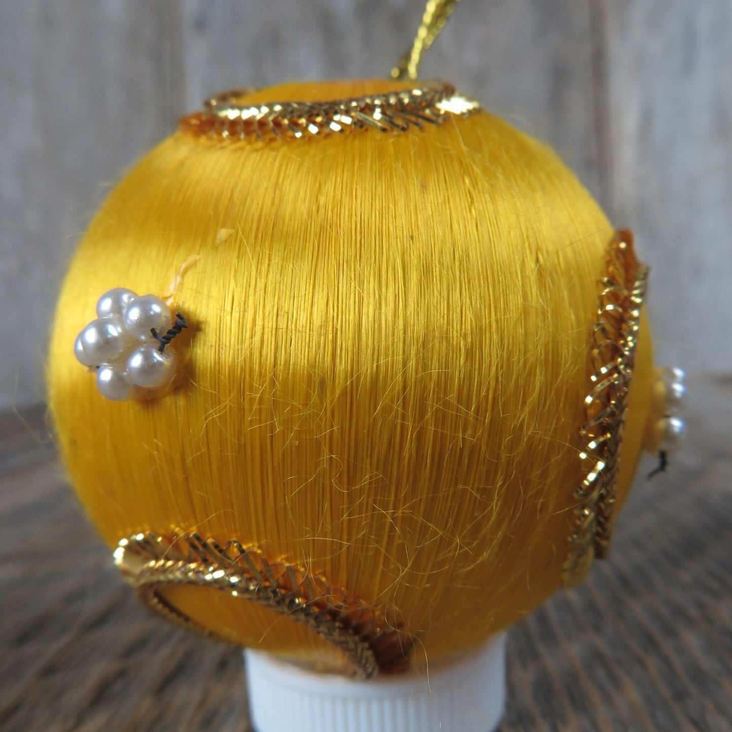 Vintage Gold Trimmed Satin Ball Ornaments Christmas String Ribbon Beads