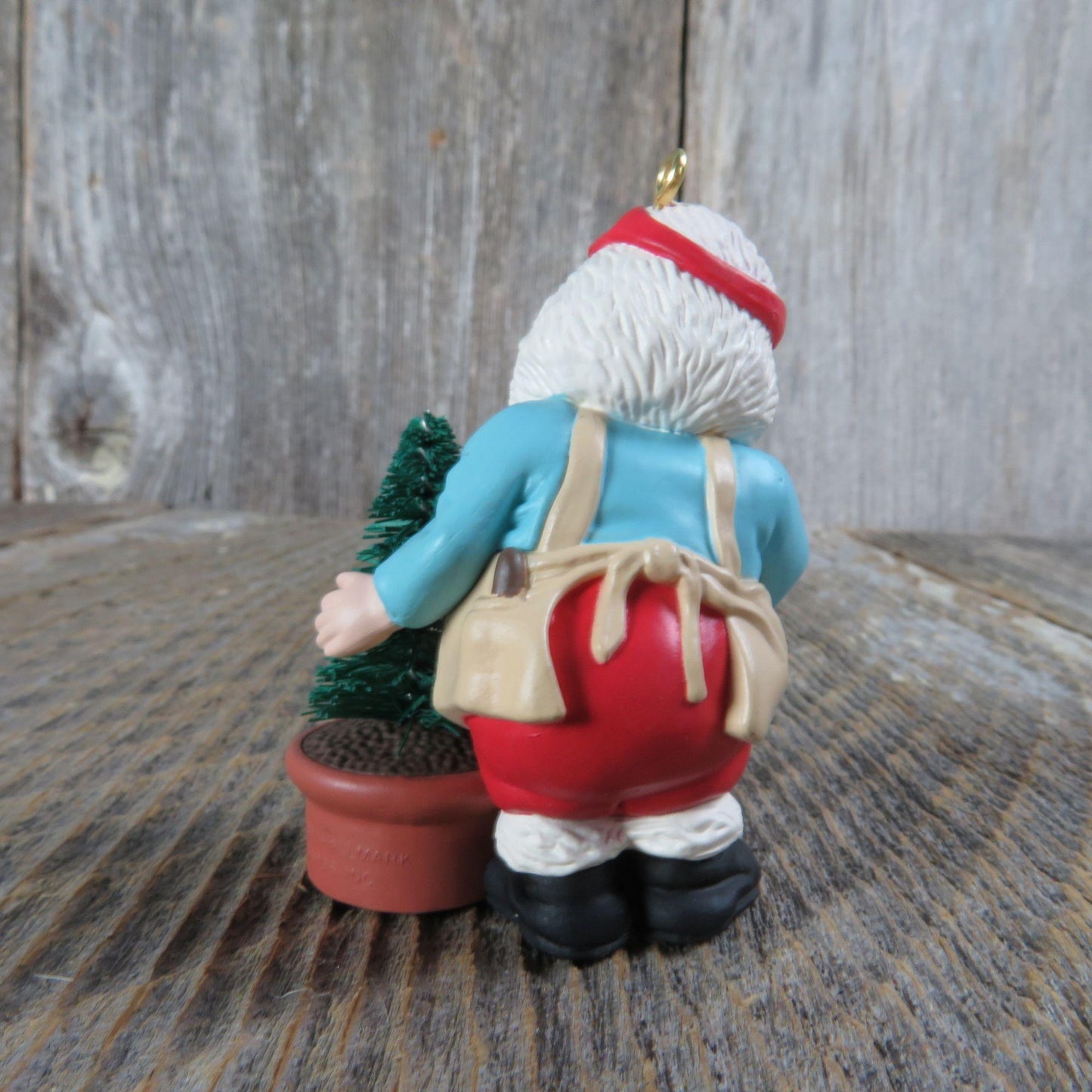 Vintage Green Thumb Santa Hallmark Gardener Gardening Ornament Christmas 1992