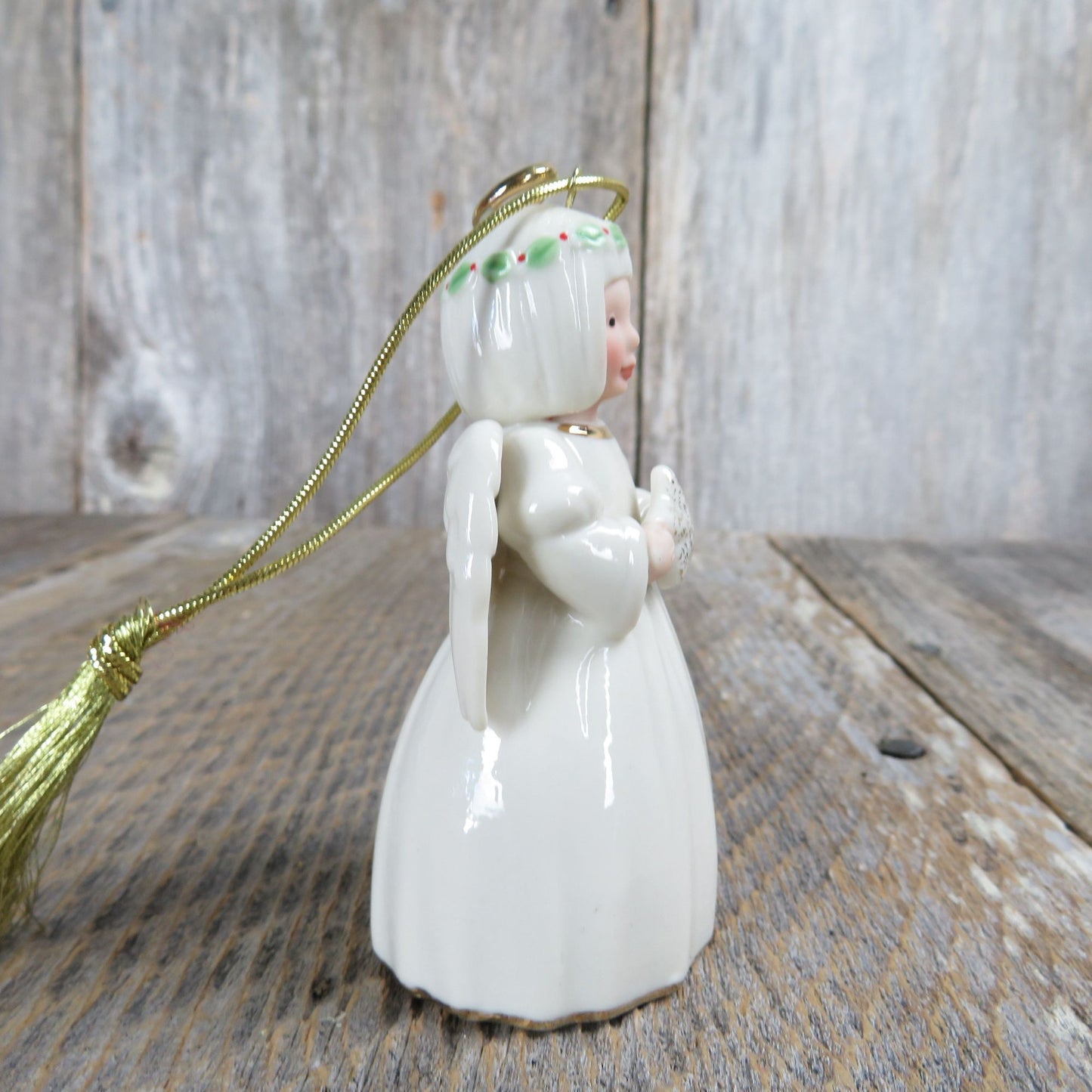 Angel with Star Christmas Ornament Lenox Holiday Cheer Porcelain Gold Halo White