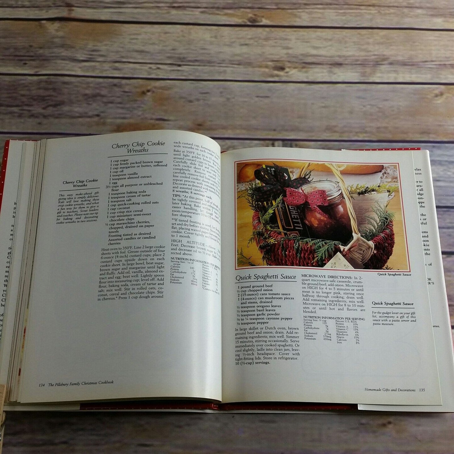 Vintage Cookbook Pillsbury Family Christmas Recipes 1991 Hardcover with Dust Jacket More than 200 Recipes and Decorations