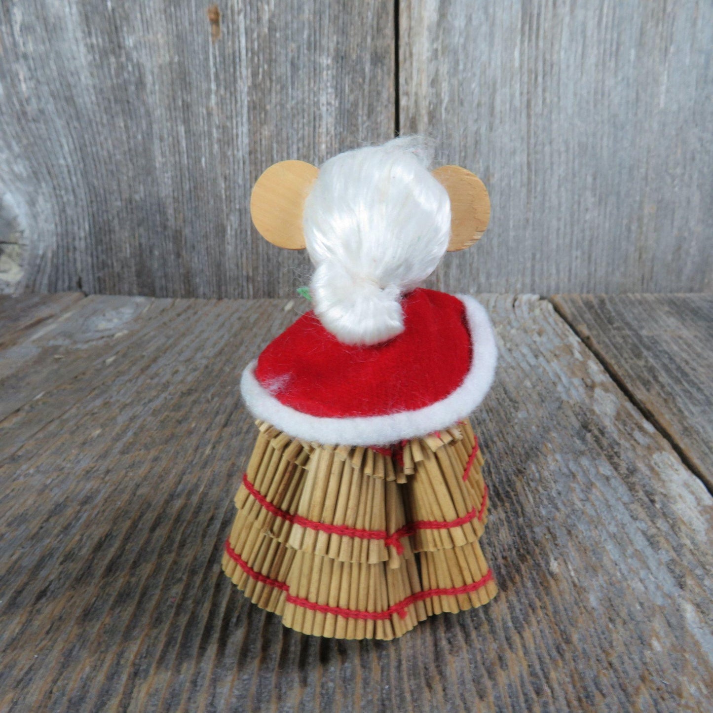 Mrs Claus Mouse Wood Figurine White Hair Felt Shawl Christmas Vintage