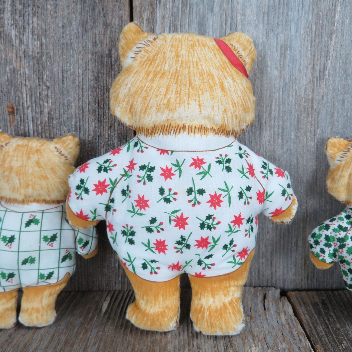Three Little Kittens Pillow Dolls Cut and Sew Christmas Cats in Pajamas Fabric Stuffed Animal Set