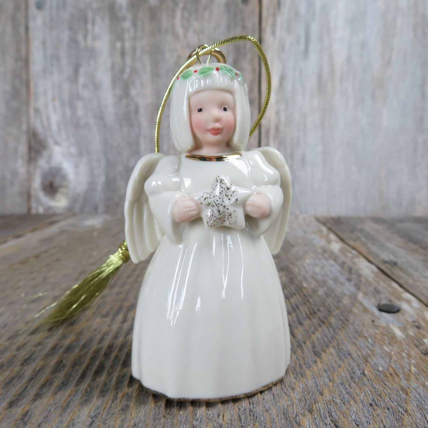 Angel with Star Christmas Ornament Lenox Holiday Cheer Porcelain Gold Halo White