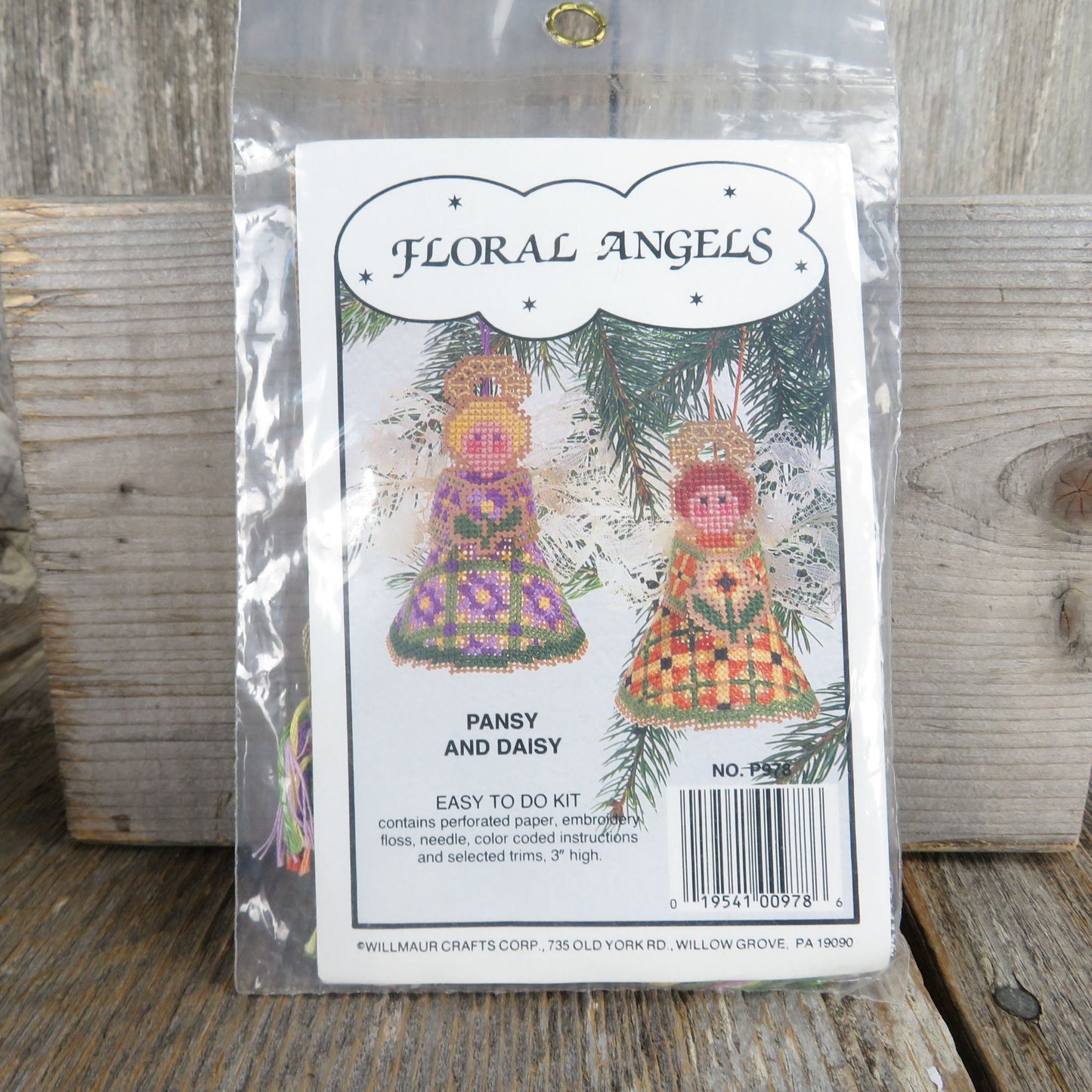 Cross Stitch Ornament Kit Christmas Floral Angels Pansy Daisy Willmaur Crafts