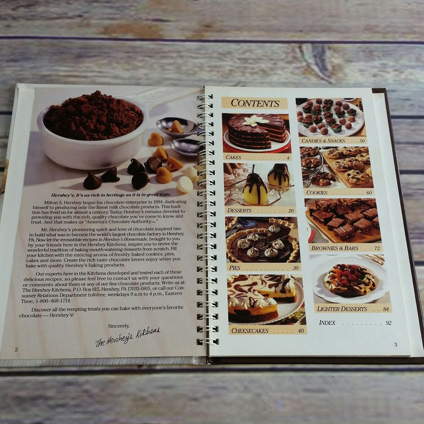 Vintage Cookbook Hersheys Homemade 1991 Hardcover Spiral Bound Over 100 Recipes
