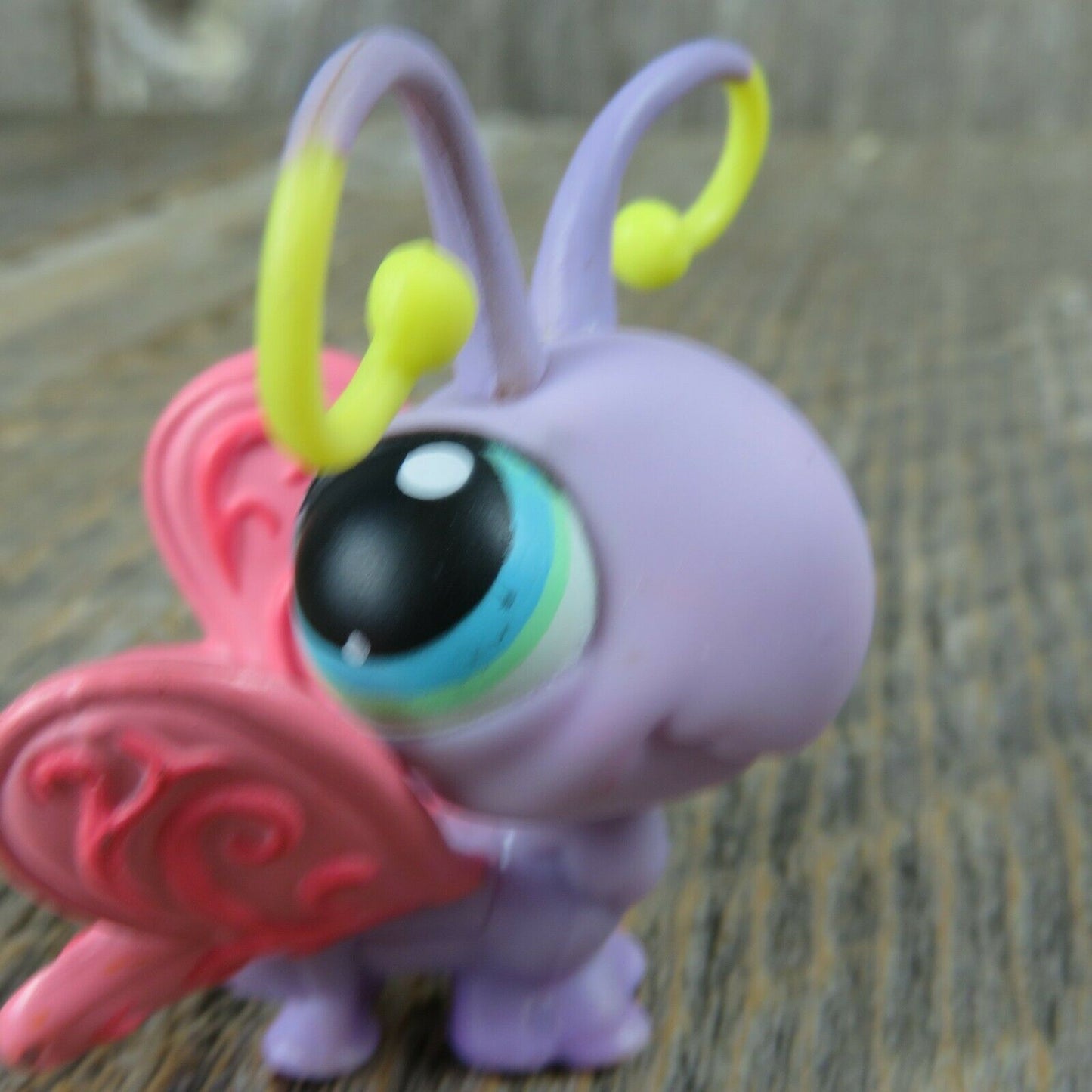Littlest Pet Shop LPS Purple Butterfly PInk Wings Toy Hasbro