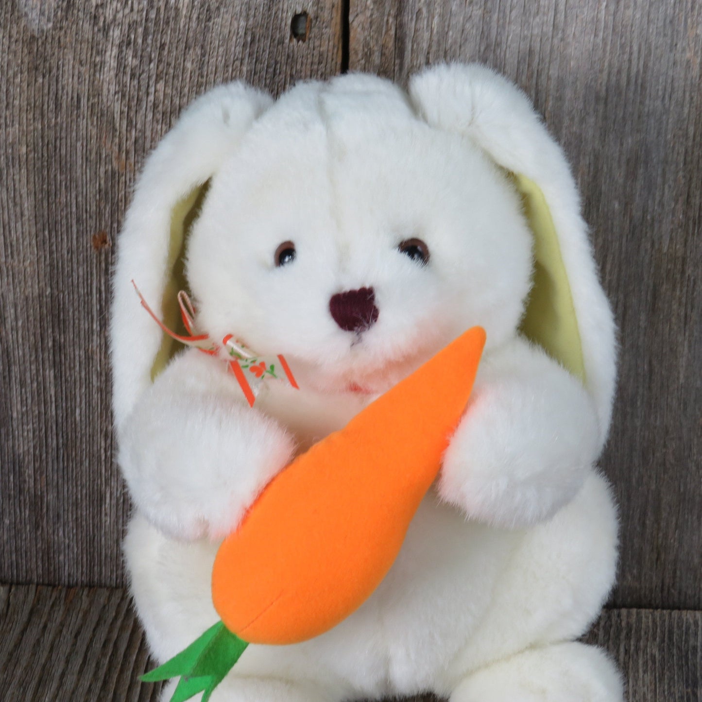 Vintage Bunny Rabbit With Carrot Plush Stuffed Animal Mouse in the House Toys White Easter Basket Toy Doll
