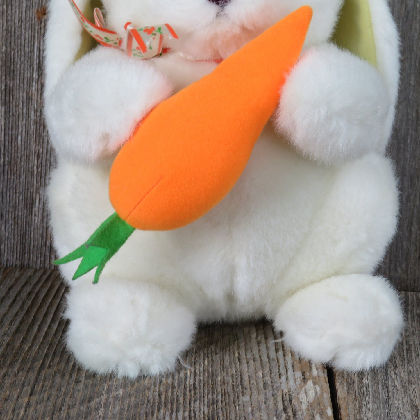 Vintage Bunny Rabbit With Carrot Plush Stuffed Animal Mouse in the House Toys White Easter Basket Toy Doll