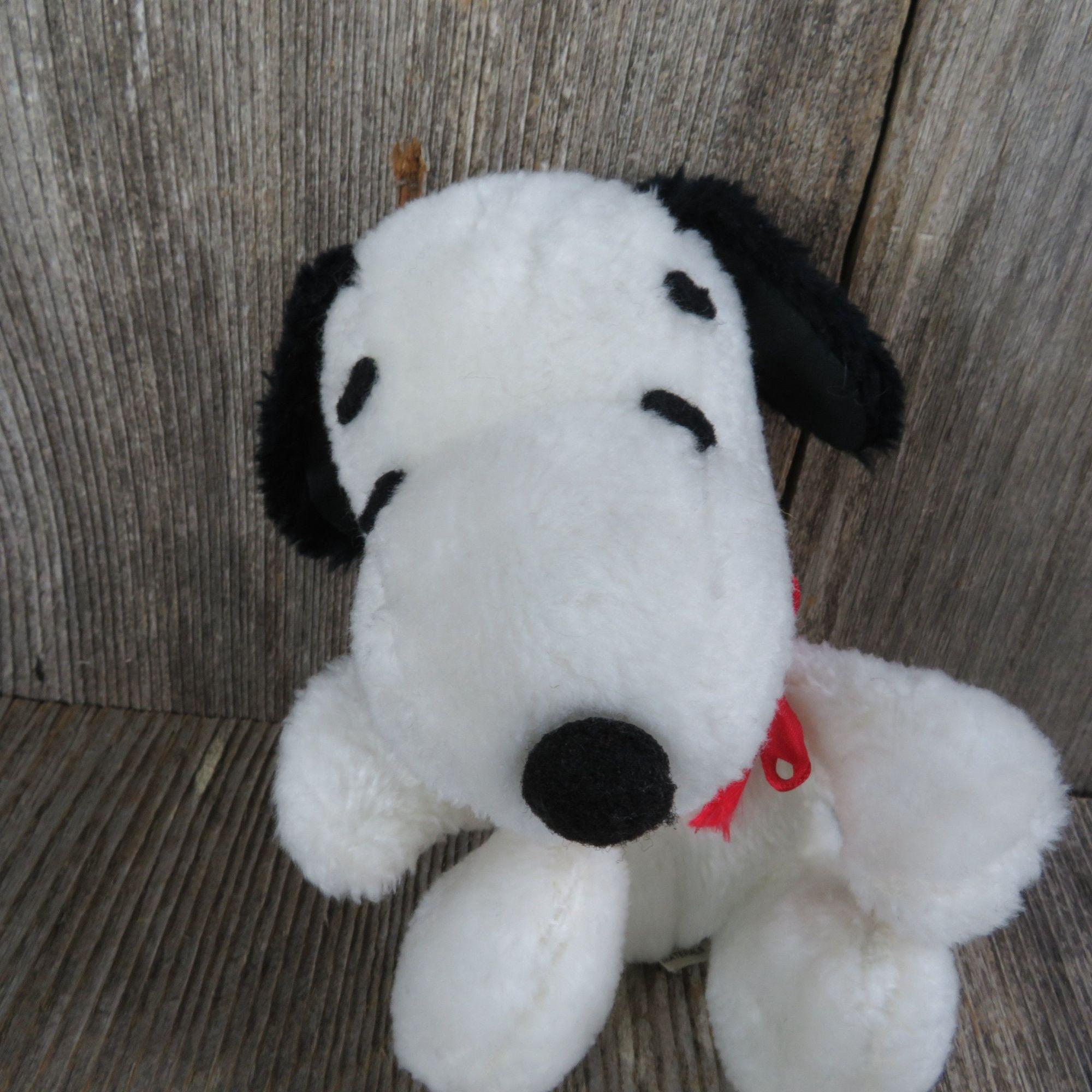 Vintage 2024 snoopy plush