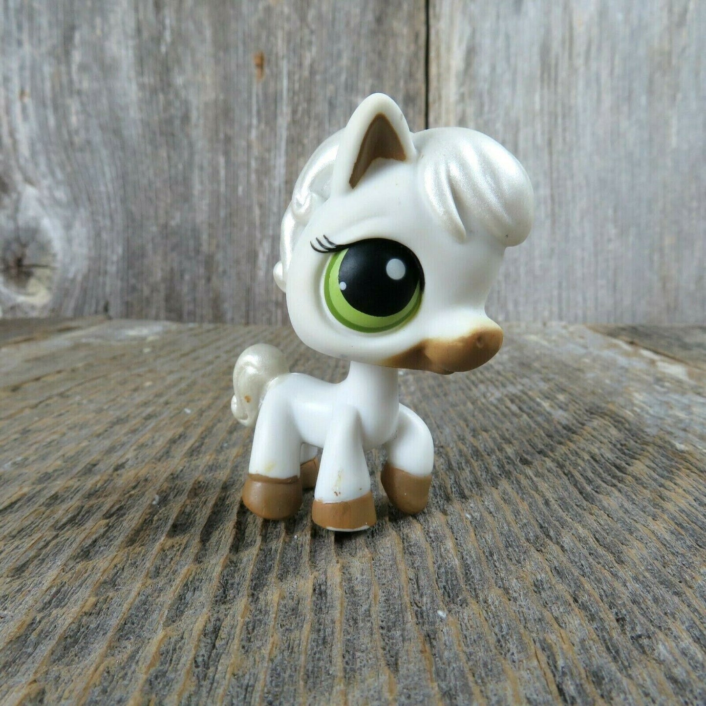 Littlest Pet Shop LPS Horse Pony White Brown Green Eyes Hasbro