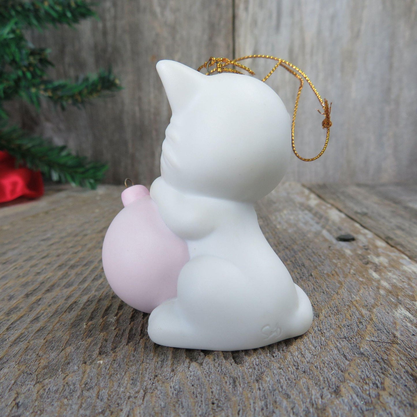 Vintage Cat Kitten Ornament Precious Moments Wishing You A PURR-Fect Holiday Enesco 1990