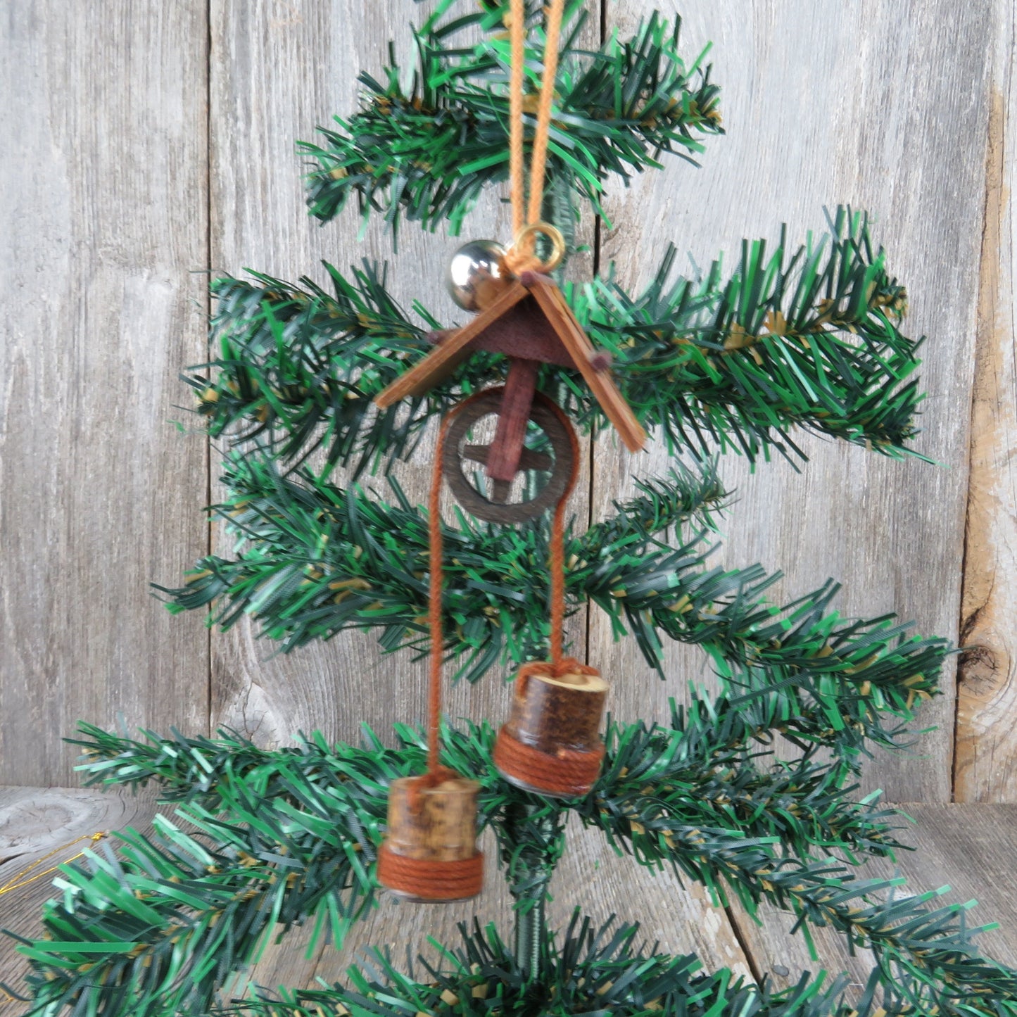 Vintage Wooden Well Water Bucket Pulley House Ornament Inarco Wood Christmas Wishing Rustic Primative