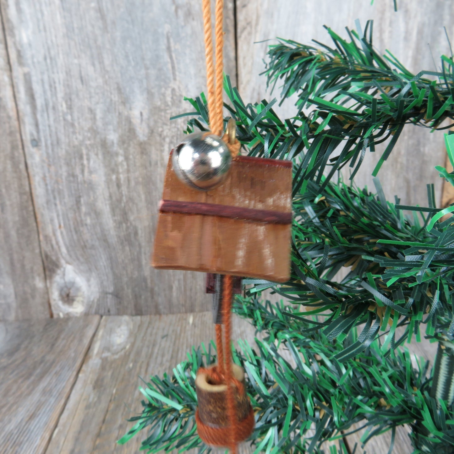 Vintage Wooden Well Water Bucket Pulley House Ornament Inarco Wood Christmas Wishing Rustic Primative