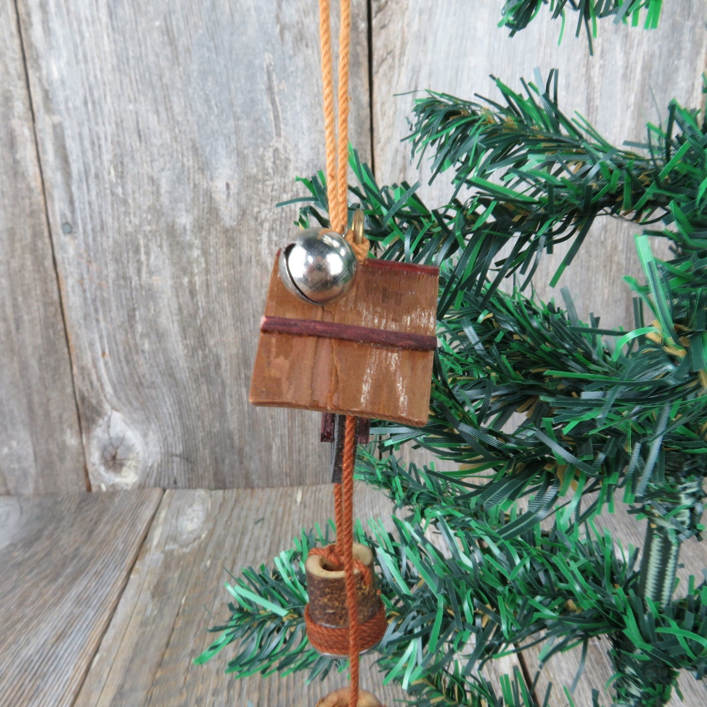 Vintage Wooden Well Water Bucket Pulley House Ornament Inarco Wood Christmas Wishing Rustic Primative