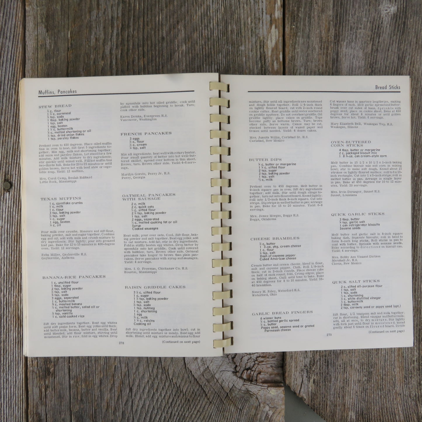 Our Favorite Casseroles Cookbook Vintage Favorite from Home Economics Teachers 1969 2000 Favorites - At Grandma's Table