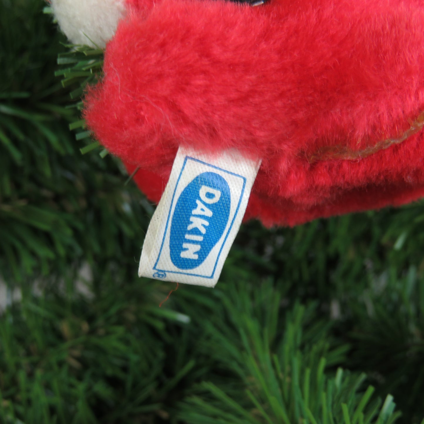 Vintage Santa Claus Plush Ornament Pinch Clip Dakin Red White Pin Korea 1984