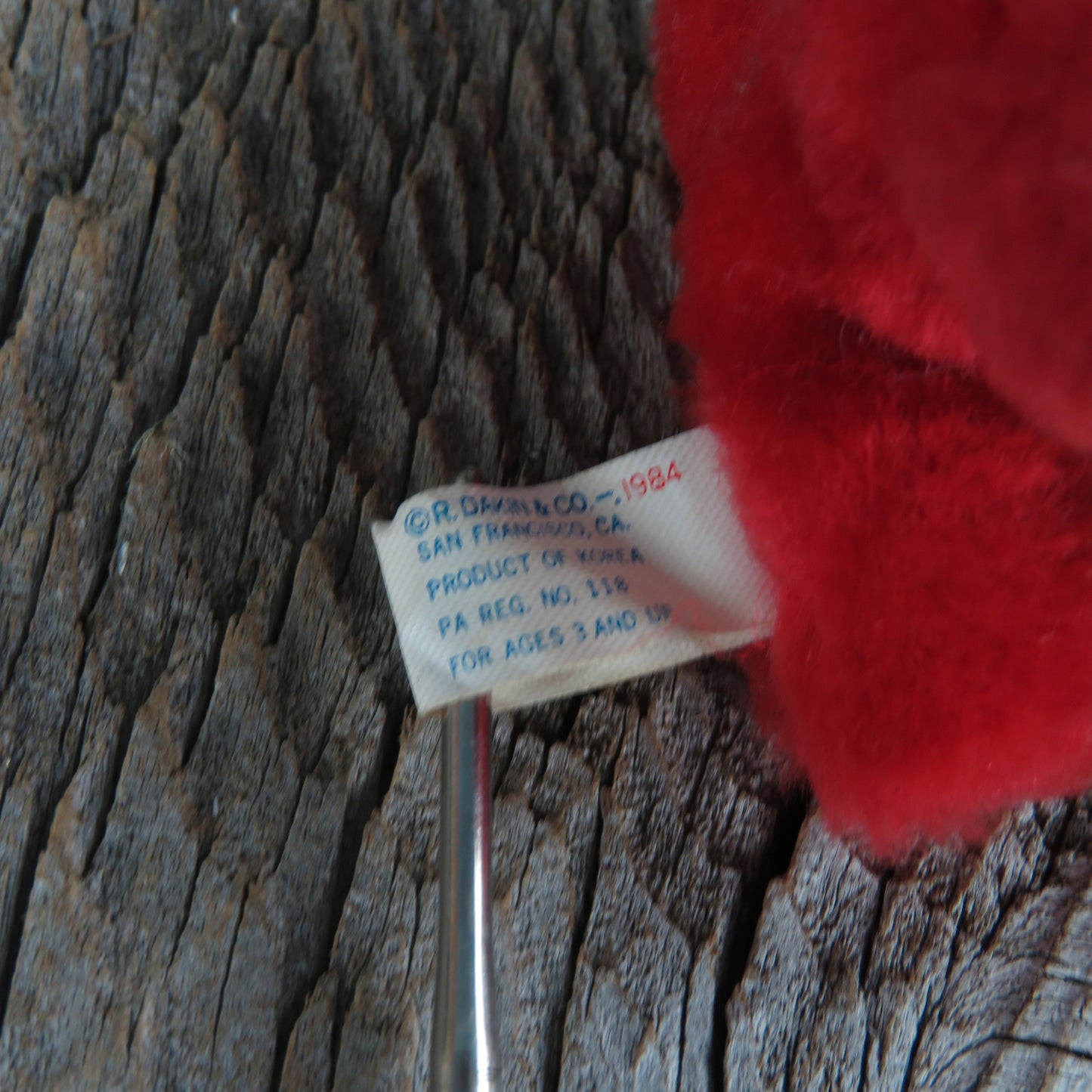 Vintage Santa Claus Plush Ornament Pinch Clip Dakin Red White Pin Korea 1984