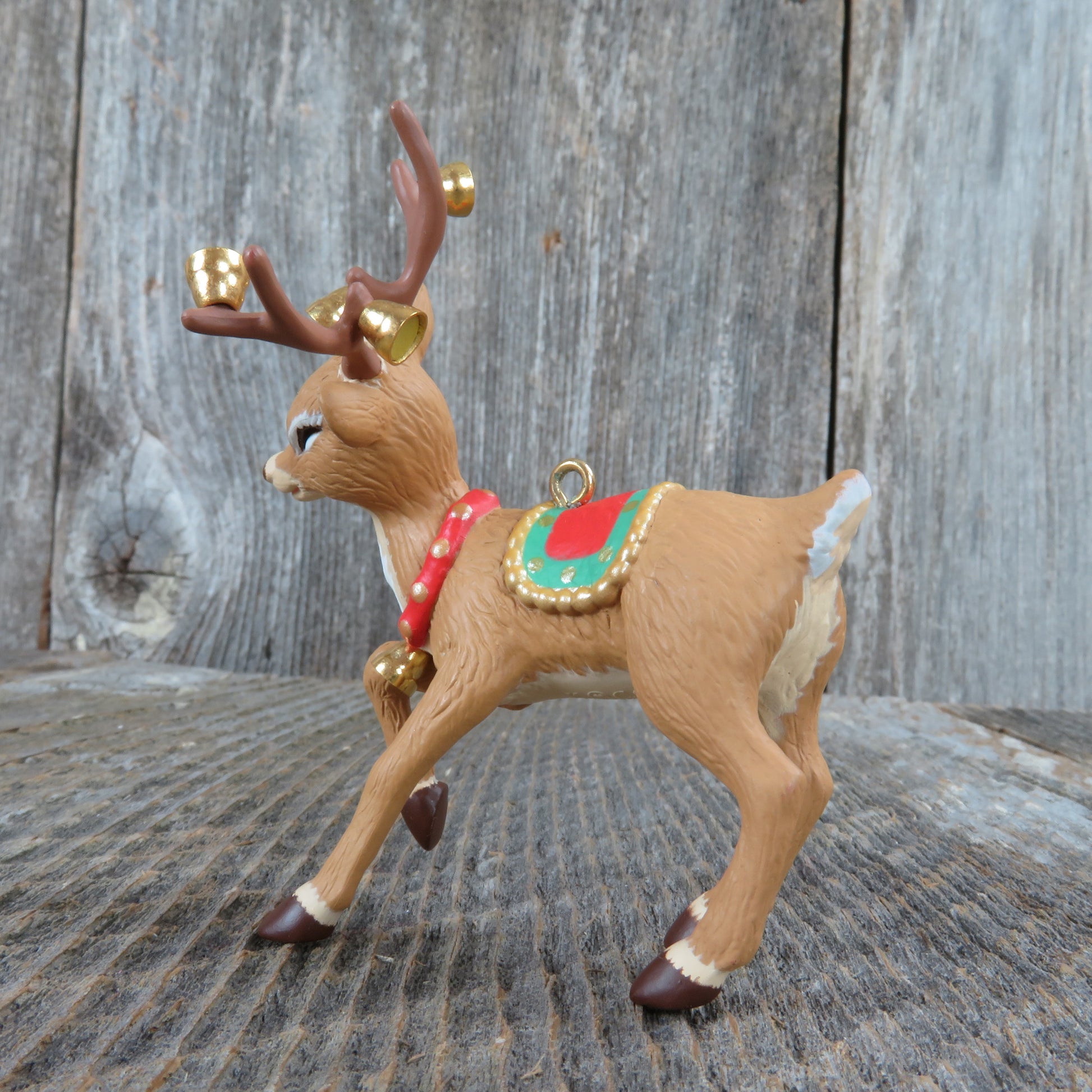 Ringing Reindeer Hallmark Keepsake Christmas Ornament 2000 Collector's Club - At Grandma's Table