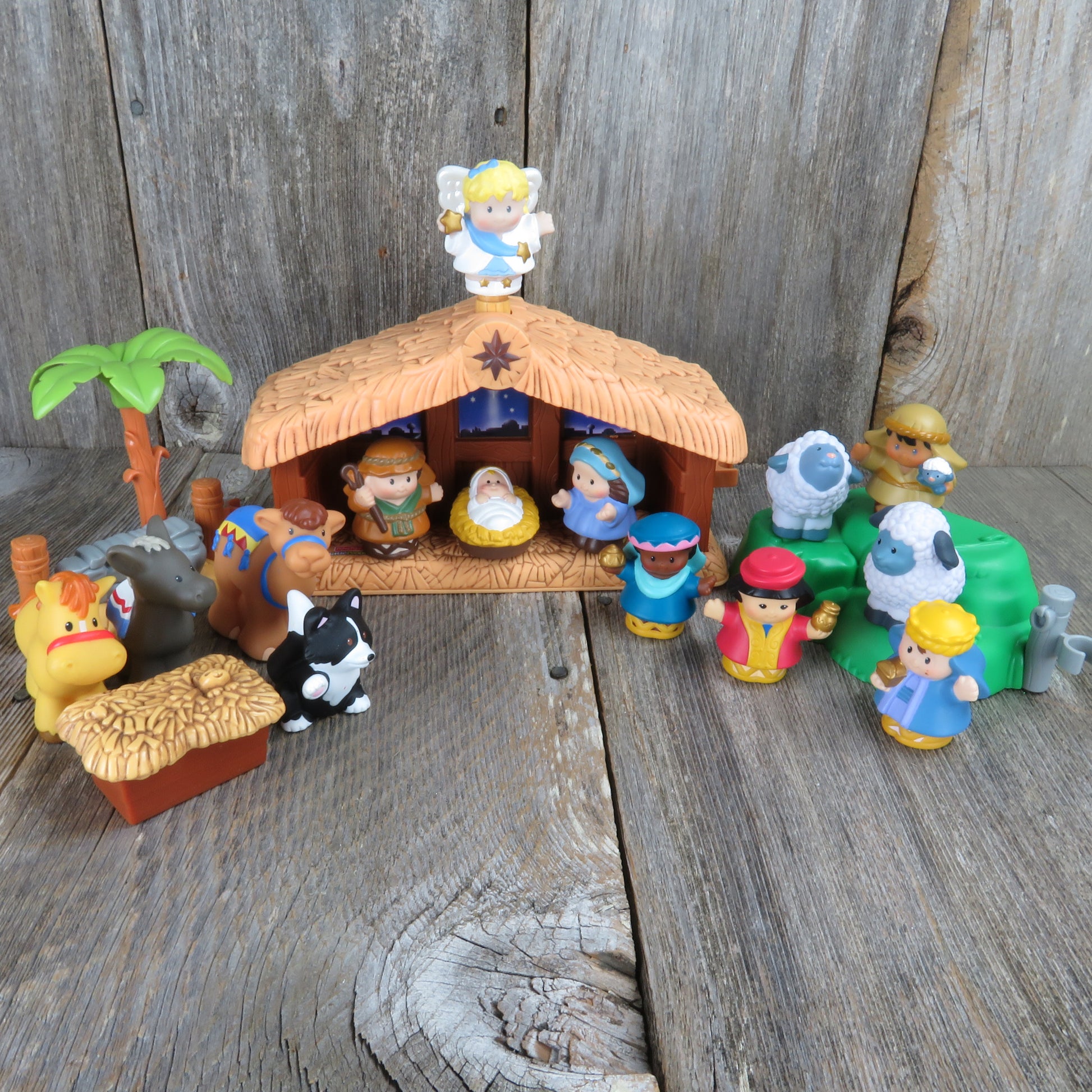 Fisher Price Little People Christmas Nativity Lil Shepherds 18 pieces See Video - At Grandma's Table