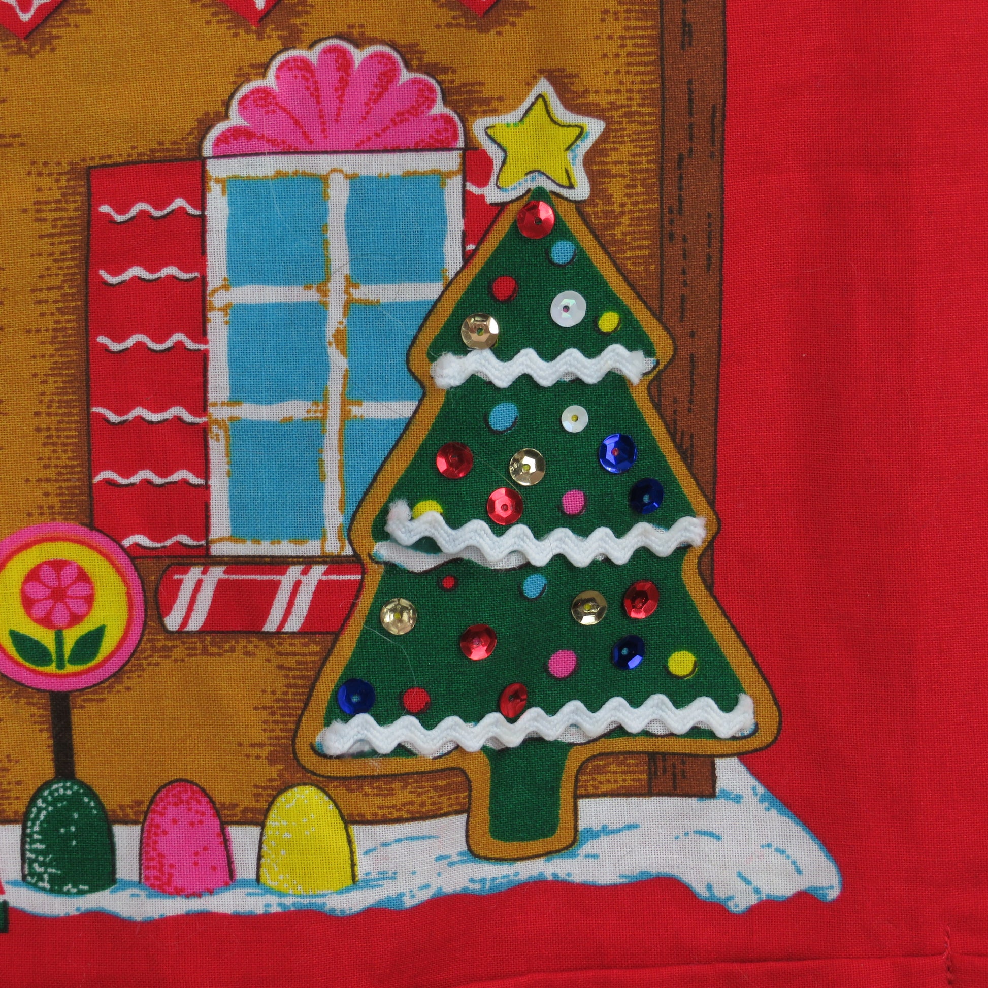 Vintage Gingerbread House Card Holder Merry Christmas Fabric Wall Hanging Holiday Decoration, Christmas Decoration - At Grandma's Table