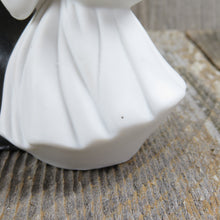 Load image into Gallery viewer, Vintage Kissing Bride Groom Figurine Cake Topper Ceramic Blonde Bisque Bouquet - At Grandma&#39;s Table