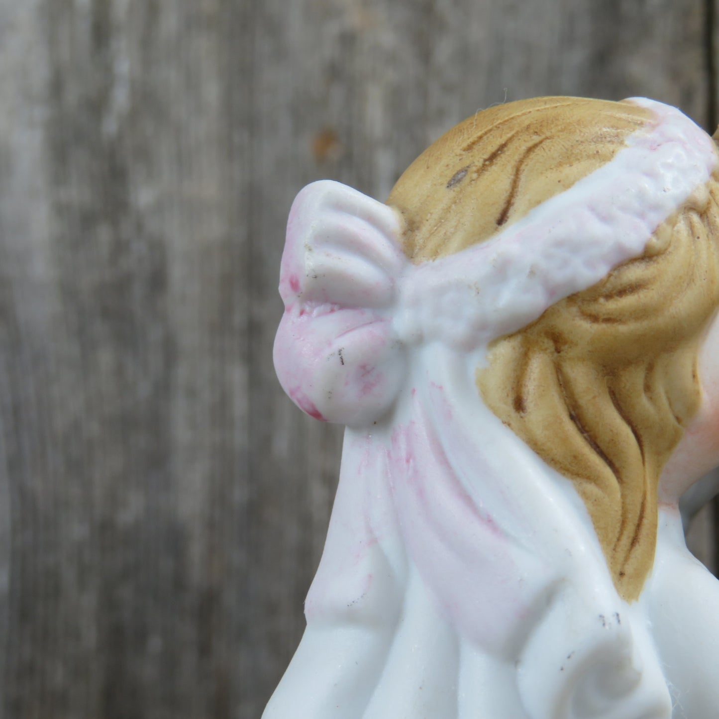 Vintage Kissing Bride Groom Figurine Cake Topper Ceramic Blonde Bisque Bouquet - At Grandma's Table