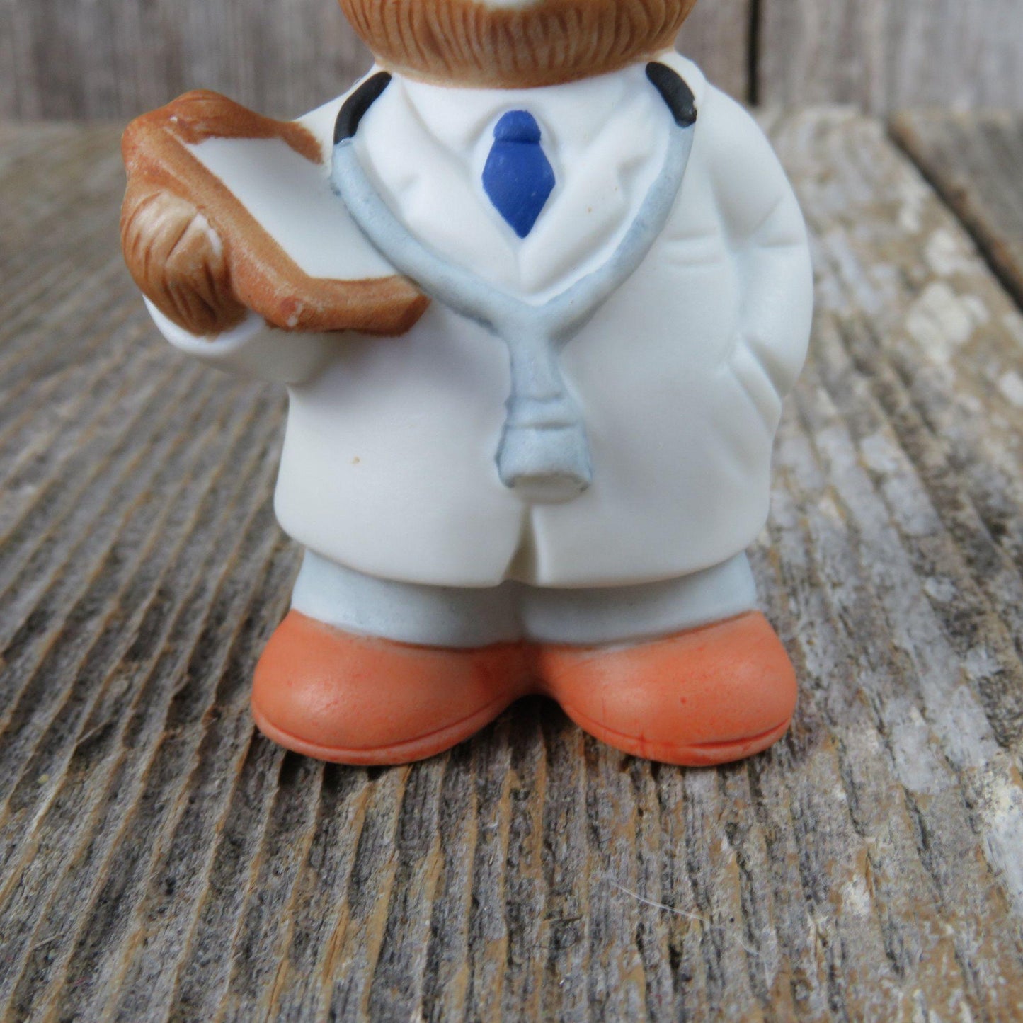 Vintage Bear Doctor Figurine Homco White Coat Stethoscope Clipboard 8805