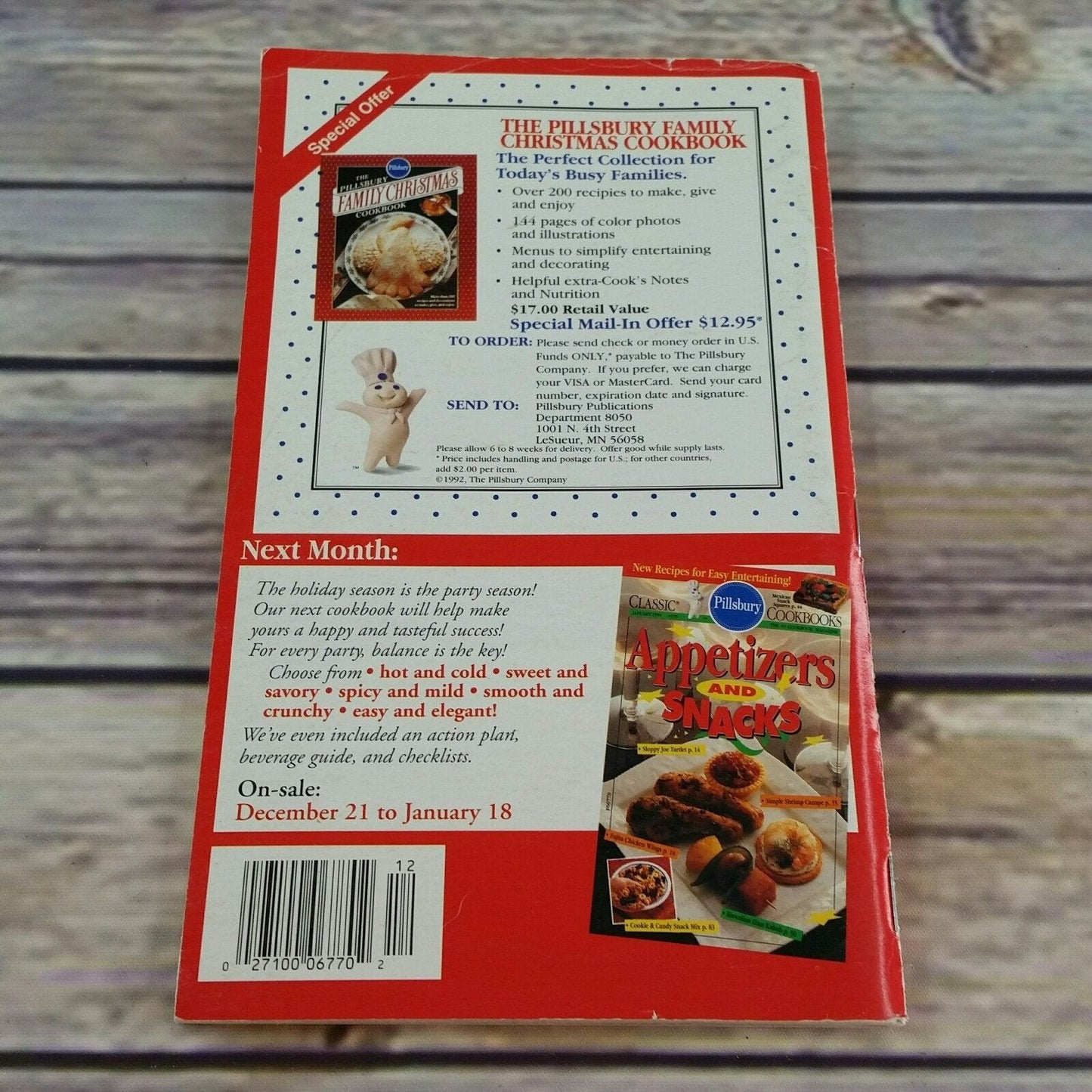 Vintage Cookbook Pillsbury Holiday Classic XII Recipes Paperback Booklet 1993 Pamphlet