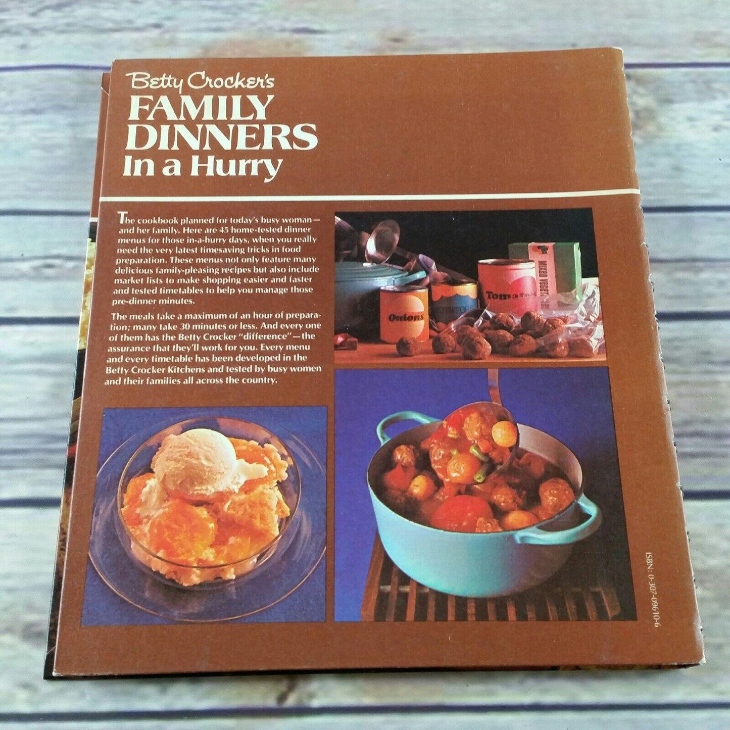 Vintage Cookbook Betty Crocker Family Dinners In A Hurry 1974 Hardcover Spiral Bound 6th Printing Meals in Minutes